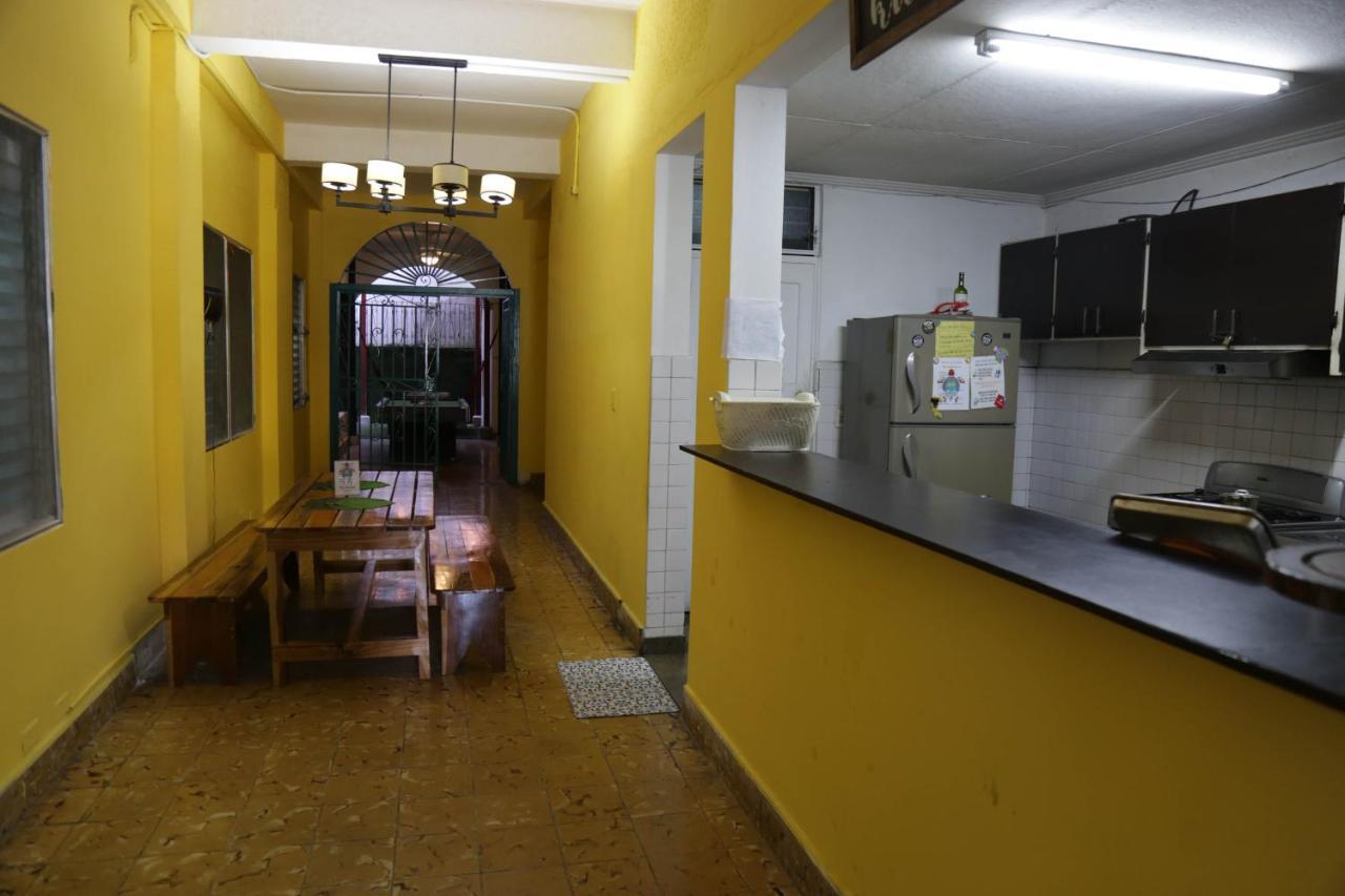 Hostal Villa Grande Panama Stadt Exterior foto